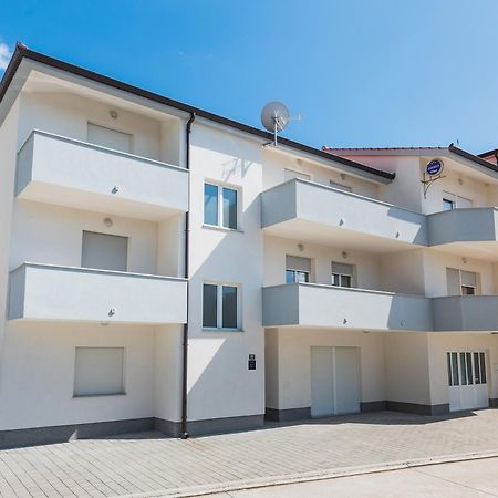 Apartments Marko โปดสตรานา ภายนอก รูปภาพ
